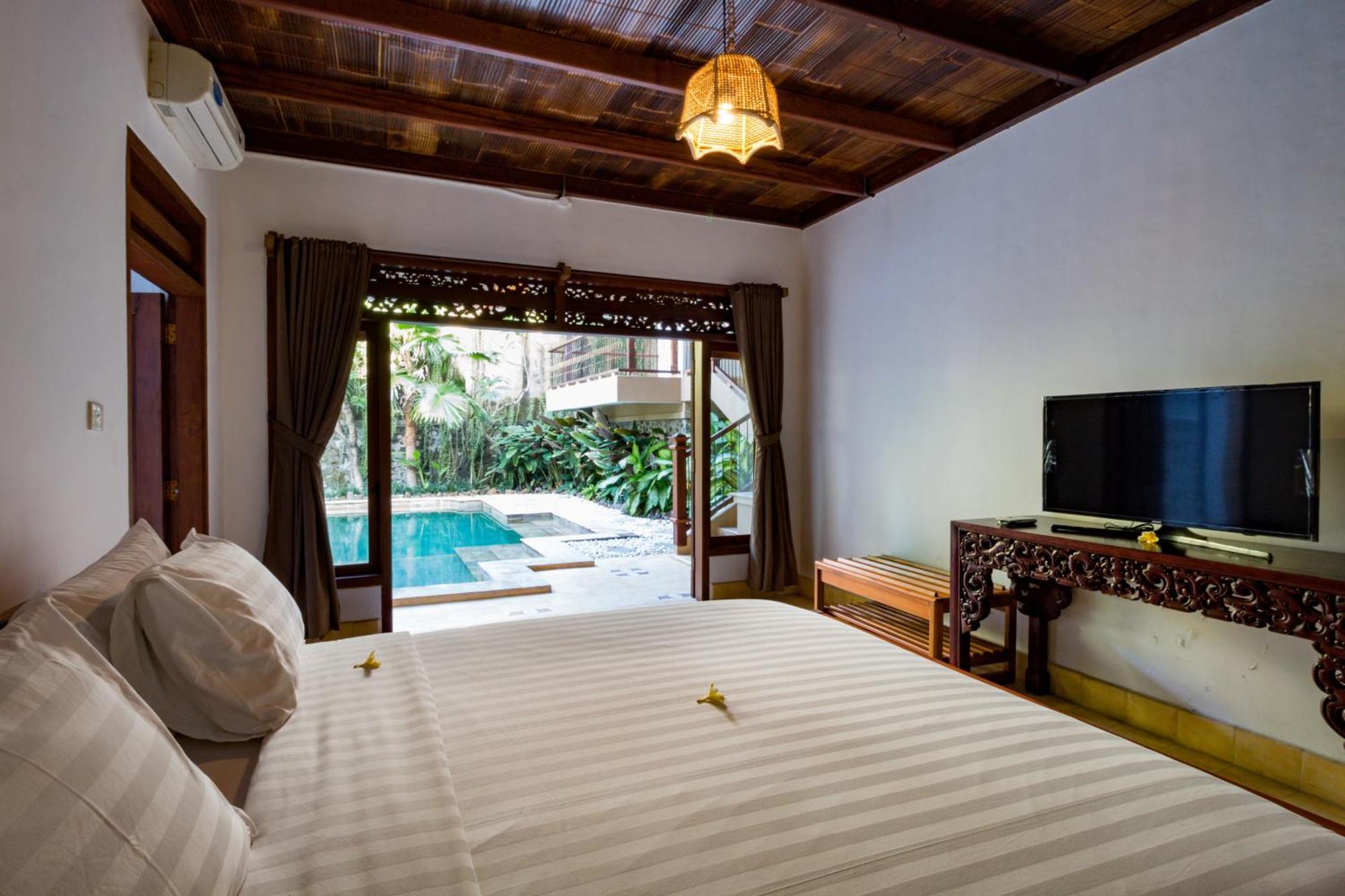 Bali Royal Heritage Villa Seminyak Exteriör bild